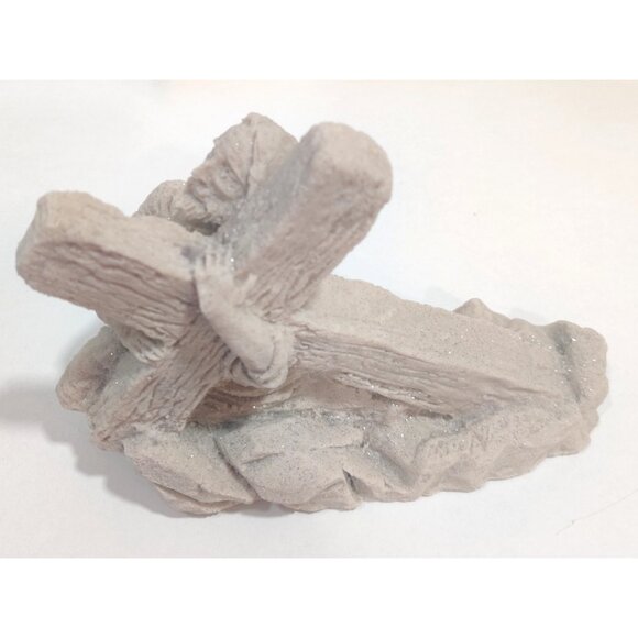 Sand Sculpture Beach Art Jesus Christ Carrying The Cross 7x2.5x5.5" Signed - Picture 3 of 16